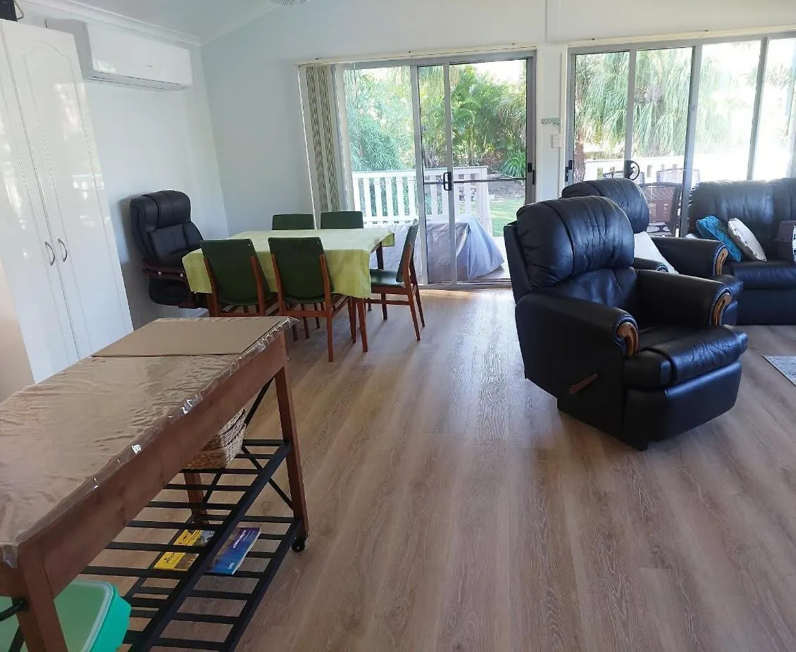 Palm Grove Holiday Home Agnes Water
